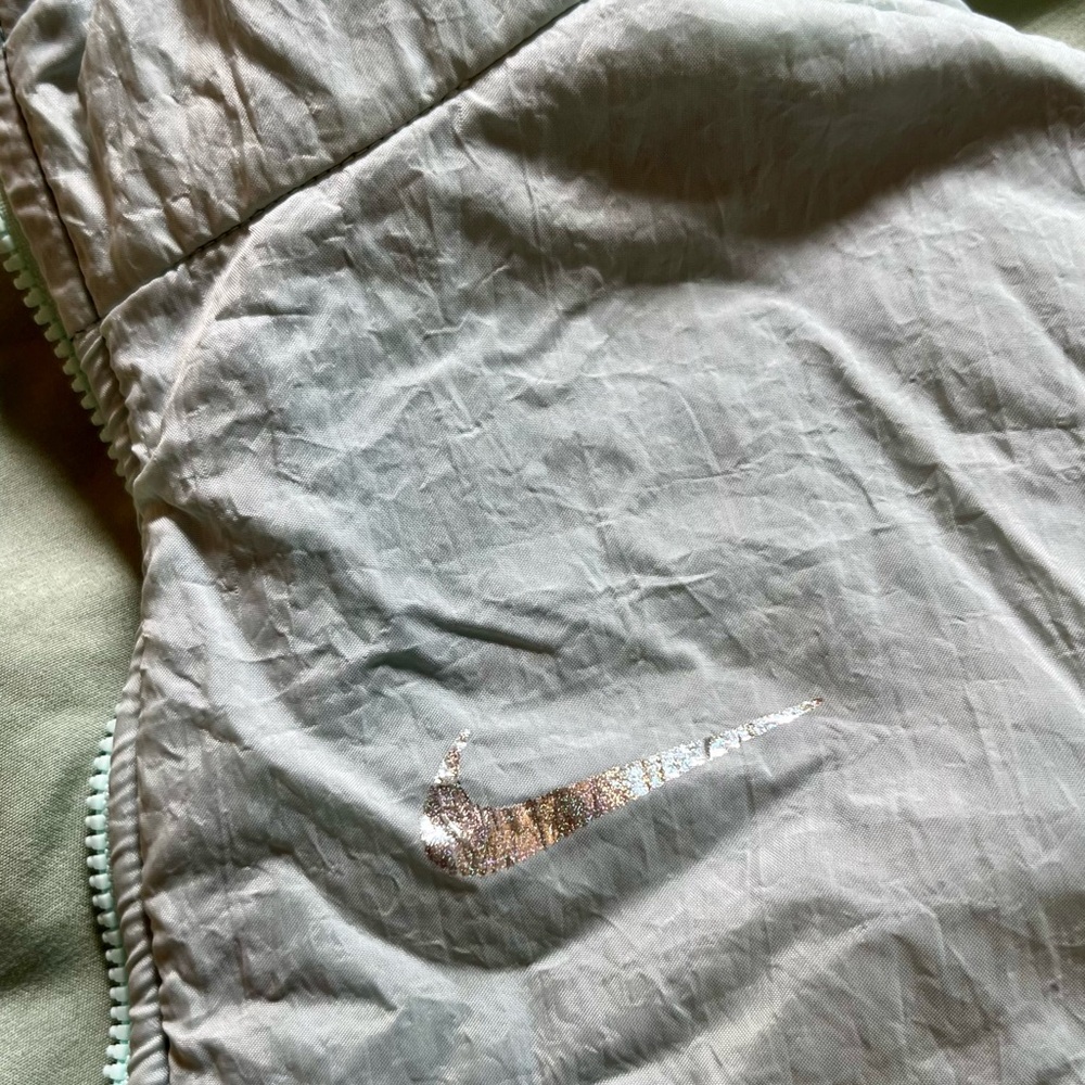 Nike Jacket - Picture 3 of 6